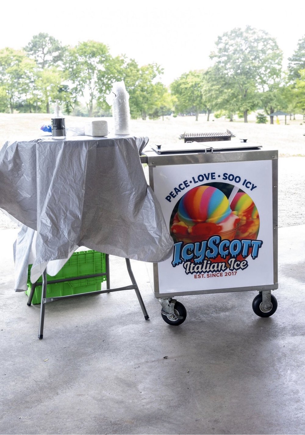 The IcyScott cart set up at a park pavilion